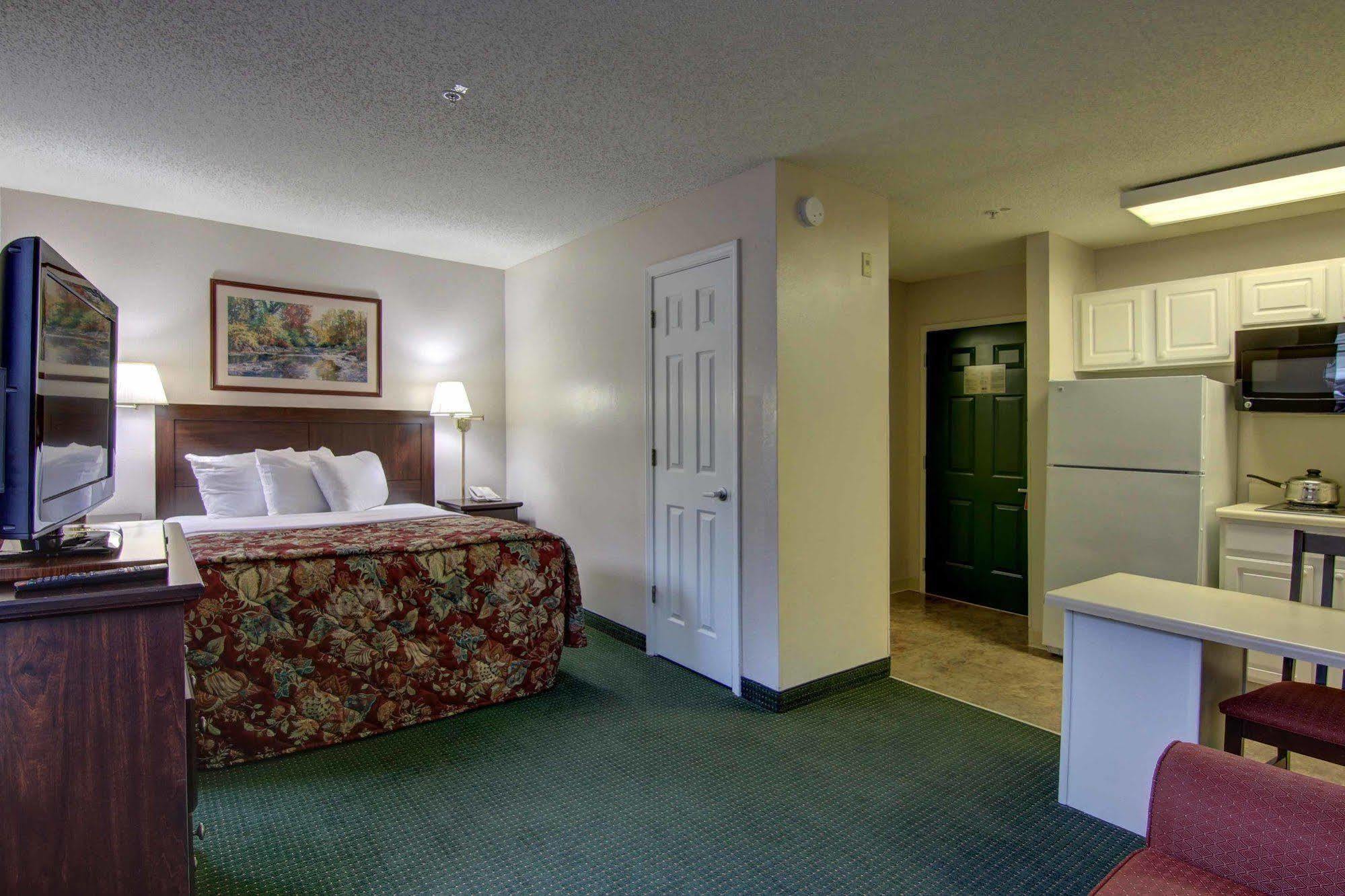 Intown Suites Extended Stay Marietta Ga - Roswell Rd 외부 사진