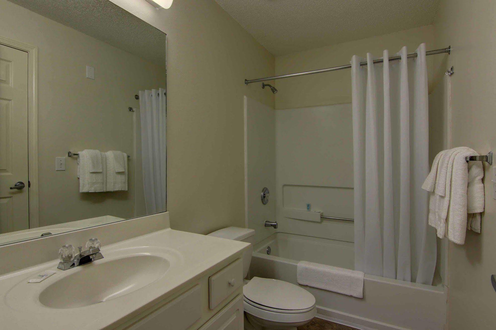 Intown Suites Extended Stay Marietta Ga - Roswell Rd 외부 사진