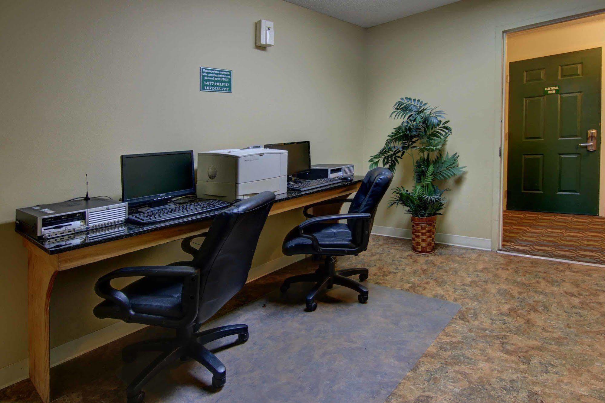 Intown Suites Extended Stay Marietta Ga - Roswell Rd 외부 사진
